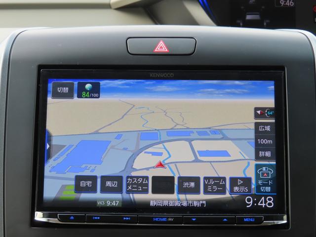 フリードハイブリッド ハイブリッド・Ｇホンダセンシング　軽減ブレーキ　キーフリーシステム　１オ－ナ－　記録簿　ＤＶＤ再生可能　サイドカーテンエアバック　ＥＣＯＮ　禁煙　後カメラ　Ａクルーズ　地デジフルセグＴＶ　横滑防止（4枚目）