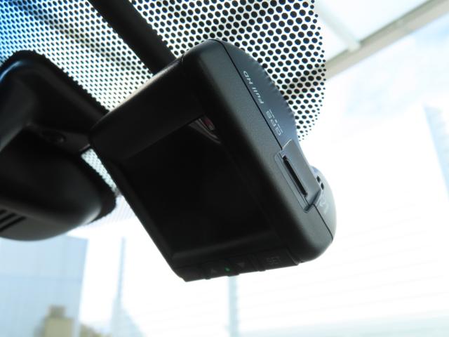 フリードハイブリッド ハイブリッド・Ｇホンダセンシング　軽減ブレーキ　キーフリーシステム　１オ－ナ－　記録簿　ＤＶＤ再生可能　サイドカーテンエアバック　ＥＣＯＮ　禁煙　後カメラ　Ａクルーズ　地デジフルセグＴＶ　横滑防止（24枚目）