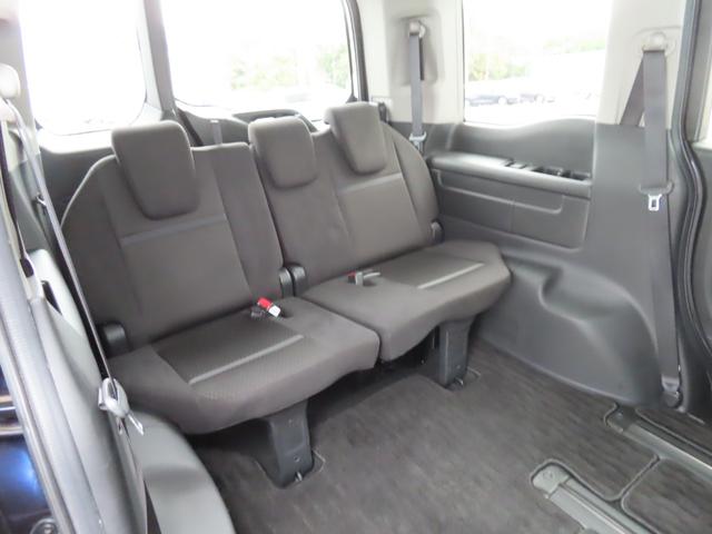 ステップワゴンスパーダ e:HEVスパーダGホンダセンシング ウォークスルー LEDライト ドライブレコーダ セキュリティアラーム 横滑り防止装置 クルーズコントロール Bカメラ USB接続 フルセグ DVD再生可能(14枚目)