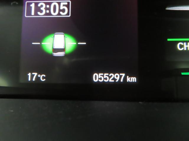 ステップワゴンスパーダ e:HEVスパーダGホンダセンシング ウォークスルー LEDライト ドライブレコーダ セキュリティアラーム 横滑り防止装置 クルーズコントロール Bカメラ USB接続 フルセグ DVD再生可能(29枚目)