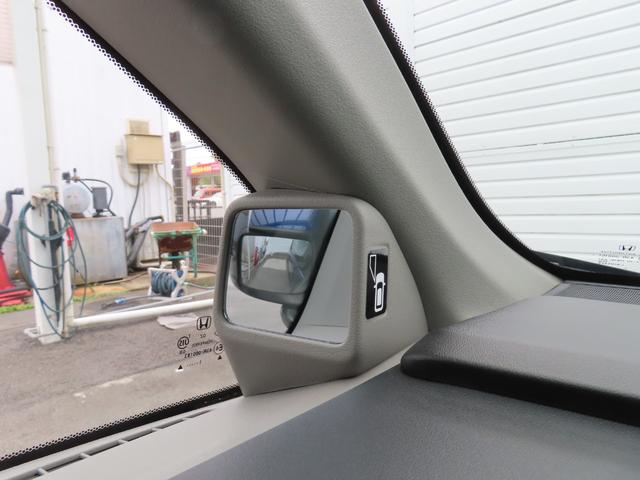 ステップワゴンスパーダ e:HEVスパーダGホンダセンシング ウォークスルー LEDライト ドライブレコーダ セキュリティアラーム 横滑り防止装置 クルーズコントロール Bカメラ USB接続 フルセグ DVD再生可能(32枚目)