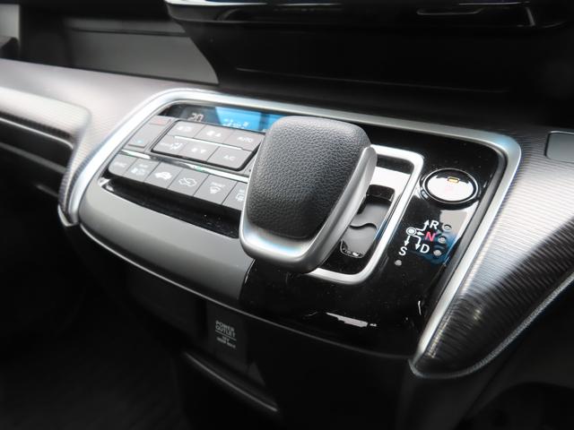 ステップワゴンスパーダ e:HEVスパーダGホンダセンシング ウォークスルー LEDライト ドライブレコーダ セキュリティアラーム 横滑り防止装置 クルーズコントロール Bカメラ USB接続 フルセグ DVD再生可能(35枚目)