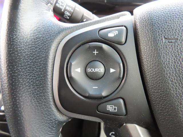 ステップワゴンスパーダ e:HEVスパーダGホンダセンシング ウォークスルー LEDライト ドライブレコーダ セキュリティアラーム 横滑り防止装置 クルーズコントロール Bカメラ USB接続 フルセグ DVD再生可能(42枚目)