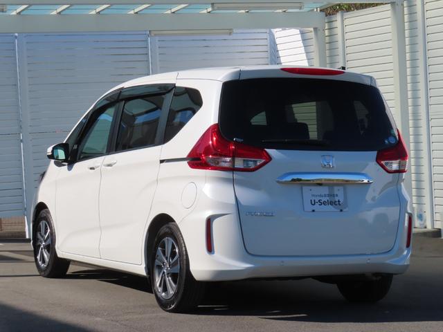 フリード Ｇ・ホンダセンシング　１．５Ｇホンダセンシング　ワンオーナー　　バックカメラ　ＥＴＣ　アダプティブクルーズコントロール　両側電動スライドドア　ＣＤ　ＤＶＤ　シートヒーター　Ｂｌｕｅｔｏｏｔｈ　衝突被害軽減　Ｆセグ　禁煙（2枚目）