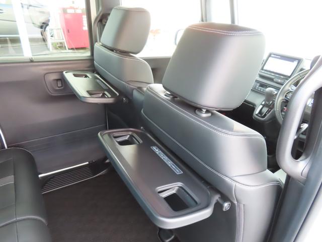 Ｎ－ＢＯＸカスタム コーディネートスタイル　コーディネートスタイル・ナビ・リアカメラ・禁煙・ワンオ－ナー・ＥＴＣ・試乗車　オートクルーズ　エアロ　ワンオーナー　フルセグ対応　Ｗ電動ドア　シートヒータ　ＬＥＤ　ＥＳＣ　整備記録簿　ベンチシート（12枚目）