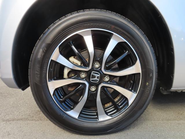 Ｎ－ＢＯＸ Ｌ　Ｌ・４ＷＤ・ナビ・リアカメラ・禁煙・ワンオ－ナー・ＥＴＣ・リモコンエンジンスターター　サイドエアバッグ　前席シートヒーター　ワンオーナー　ＥＴＣ車載器　ＣＭＢＳ　Ｂカメラ　ＬＥＤヘッドライト　クルコン（8枚目）