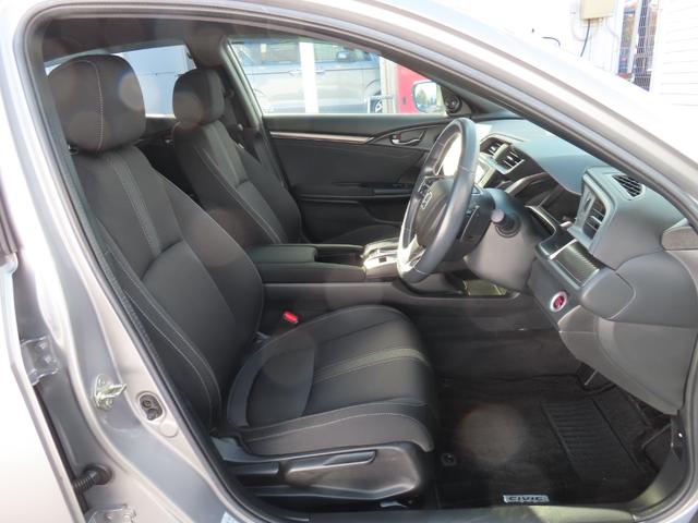 シビック ハッチバック　１．５　ホンダ認定中古　禁煙　ワンオーナー　純正ナビ　Ｂｌｕｅｔｏｏｔｈ　ＵＳＢ接続　バックカメラ　ＥＴＣ２．０　シートヒーター　追突軽減ブレーキ　盗難防止装置　１オーナー　Ｂモニター　整備記録簿（14枚目）