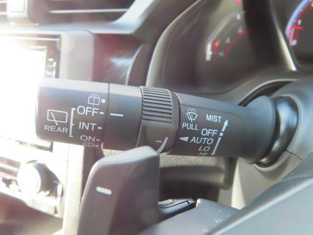 シビック ハッチバック　１．５　ホンダ認定中古　禁煙　ワンオーナー　純正ナビ　Ｂｌｕｅｔｏｏｔｈ　ＵＳＢ接続　バックカメラ　ＥＴＣ２．０　シートヒーター　追突軽減ブレーキ　盗難防止装置　１オーナー　Ｂモニター　整備記録簿（32枚目）
