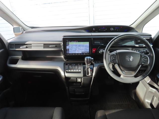 ステップワゴンスパーダ スパーダホンダセンシング　スパーダホンダセンシング・ナビ・リアカメラ・ドラレコ前後・禁煙・ワンオ－ナー　盗難防止　助手席エアバッグ　ワンオーナ－　Ｗパワスラ　記録簿有　地デジ　サイドエアバッグ　ＬＥＤライト　横滑り防止システム（3枚目）