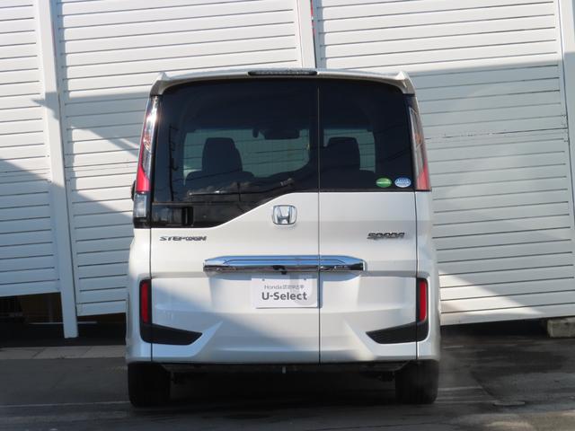 ステップワゴンスパーダ スパーダホンダセンシング　スパーダホンダセンシング・ナビ・リアカメラ・ドラレコ前後・禁煙・ワンオ－ナー　盗難防止　助手席エアバッグ　ワンオーナ－　Ｗパワスラ　記録簿有　地デジ　サイドエアバッグ　ＬＥＤライト　横滑り防止システム（6枚目）