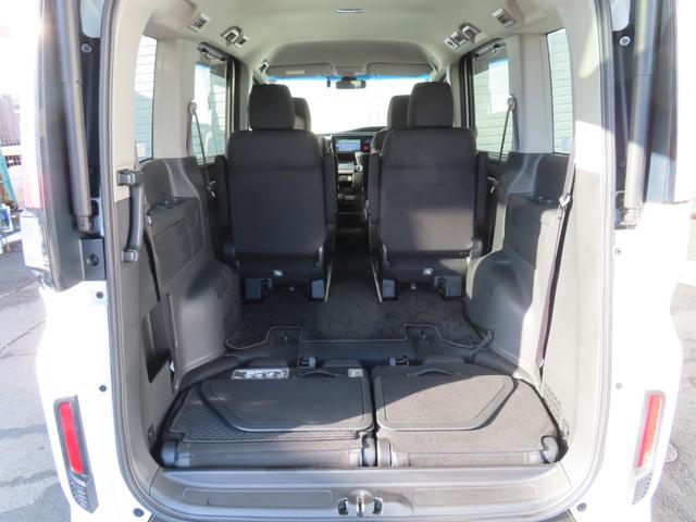 ステップワゴンスパーダ スパーダホンダセンシング　スパーダホンダセンシング・ナビ・リアカメラ・ドラレコ前後・禁煙・ワンオ－ナー　盗難防止　助手席エアバッグ　ワンオーナ－　Ｗパワスラ　記録簿有　地デジ　サイドエアバッグ　ＬＥＤライト　横滑り防止システム（13枚目）