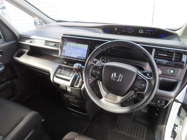 ステップワゴンスパーダ スパーダホンダセンシング　スパーダホンダセンシング・ナビ・リアカメラ・ドラレコ前後・禁煙・ワンオ－ナー　盗難防止　助手席エアバッグ　ワンオーナ－　Ｗパワスラ　記録簿有　地デジ　サイドエアバッグ　ＬＥＤライト　横滑り防止システム（19枚目）