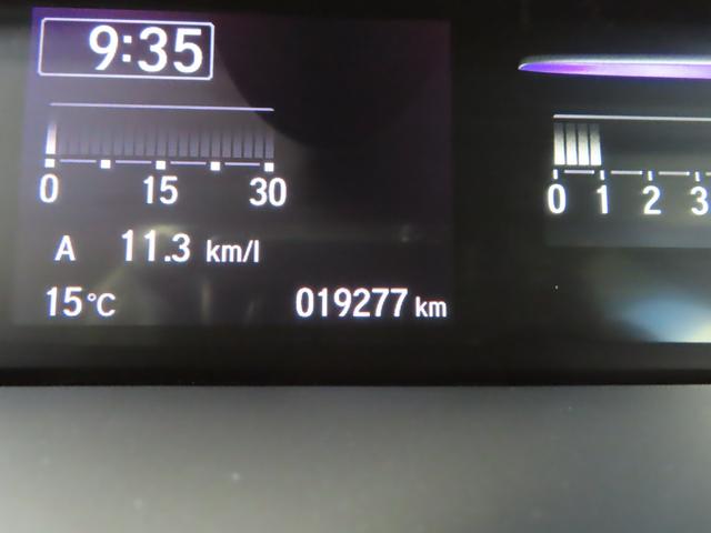 ステップワゴンスパーダ スパーダホンダセンシング　スパーダホンダセンシング・ナビ・リアカメラ・ドラレコ前後・禁煙・ワンオ－ナー　盗難防止　助手席エアバッグ　ワンオーナ－　Ｗパワスラ　記録簿有　地デジ　サイドエアバッグ　ＬＥＤライト　横滑り防止システム（26枚目）