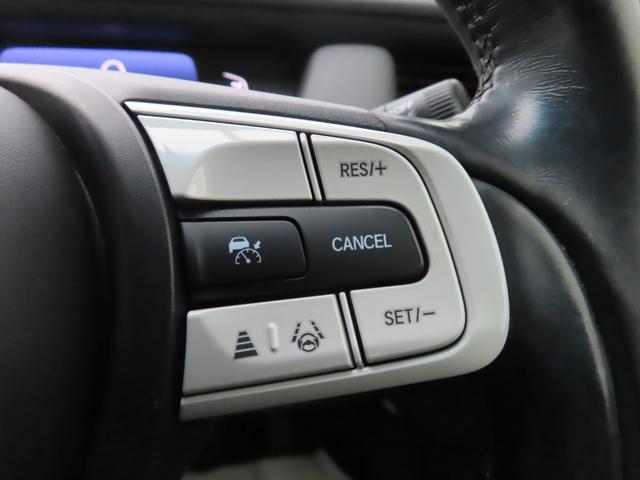 フィット ｅ：ＨＥＶホーム　ｅ：ＨＥＶホーム・ナビ・リアカメラ・ＥＴＣ・禁煙・ワンオーナー　リヤカメラ　ＤＶＤ再生可能　ＶＳＡ　サイドカーテンエアバック　スマートキ　ＥＣＯＮモード　踏み間違い防止　盗難防止装置　クルコン（32枚目）