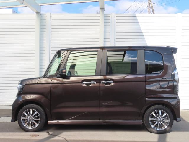 Ｎ－ＢＯＸカスタム Ｌ　Ｌ・ナビ・リアカメラ・ドラレコ前後・ＥＴＣ・禁煙・ワンオーナー　両席電動スライドドア　１オーナー　サイドエアバッグ　ナビＴＶ　Ａストップ　シートヒータ　ベンチシート　点検記録簿　キーフリーシステム（7枚目）