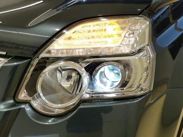 ２０Ｘｔｔ　クルーズコントロール　ＨＩＤ　リフトアップ　ＢＦグットリッチ＆アルミ　インテリキー　前後バンパープロテクター　前後シートヒーター　純正ナビ　ＢＬＵＥＴＯＯＴＨ　バックモニター　記録簿(45枚目)