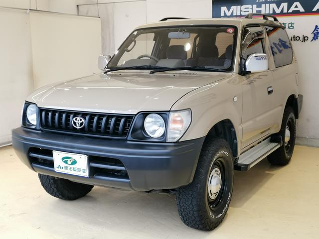 【外装】展示前に１台１台プロによる磨きあげ済み　お客様からもきれいだねと評判です　ぜひご来店時にお確かめください