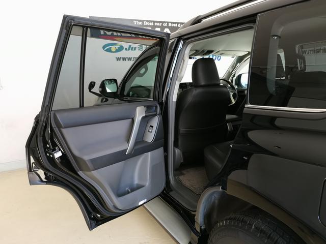 ランドクルーザープラド TX 5名 純正スポイラー 純正ルーフレール LEDヘッドライト リフトアップ 純正アルミ 前後クリアランスソナー ウッド革コンビハン シートカバー スマートキー プッシュスタート 整備記録簿(44枚目)