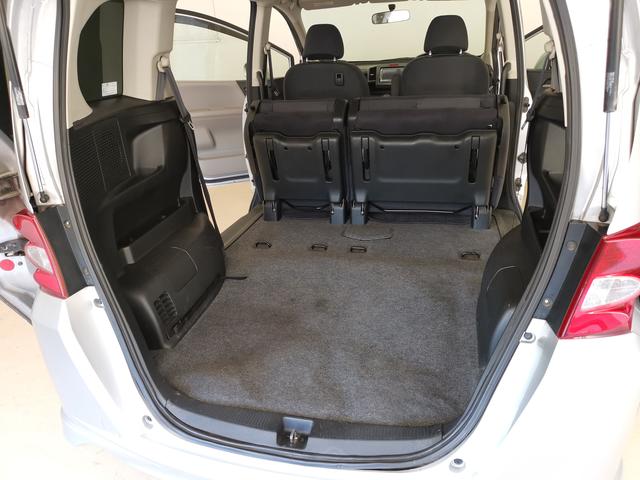 �y�g�����N���[���z�o�b�N�h�A�J�����̎����B�����̃Z�J���h�V�[�g��|���΍L�����Q�b�W�X�y�[�X�ɑ��ς�肵�܂�