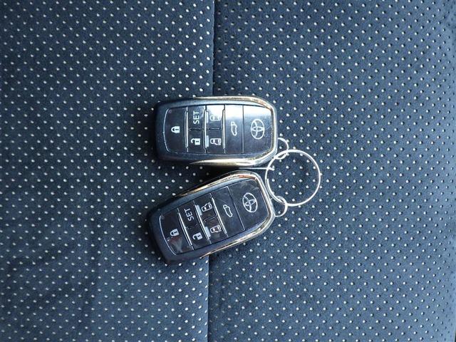 アルファード ２．５Ｓ　タイプゴールドＩＩ　ガラスサンルーフ　ＬＥＤランプ　Ｂカメラ　スマートキ　盗難防止システム　ワンオーナー　ダブルエアコン　助手席エアバッグ　ＥＴＣ　記録簿　オートクルーズ　３列シート　ミュージックプレイヤー接続可　ＡＢＳ（23枚目）