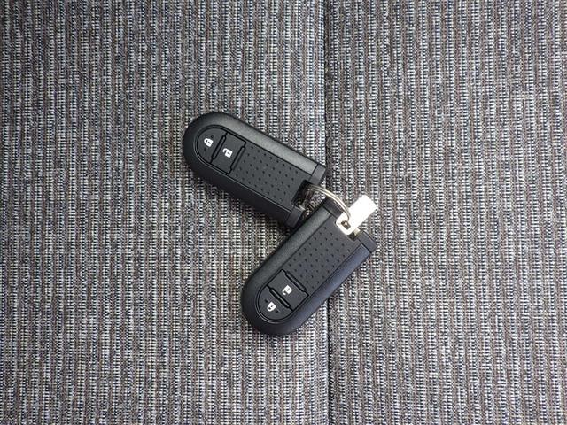 ミラトコット G SAIII サイドエアバック 盗難防止装置 ESC キーフリーキー アイドリングストップ機能 LED スマートキープッシュスタート メモリナビ オートエアコン DVD再生 ドライブレコーダー パワーウインド(23枚目)