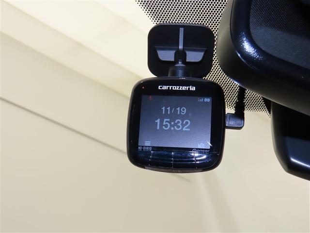 ＷＲＸ　ＳＴＩ ＳＴＩ　タイプＳ　パワーステアリング　アルミ　ＥＳＣ　Ｐシート　ＤＶＤ可　助手席エアバッグ　サイドカーテンエアバック　ＡＢＳ　ナビ＆ＴＶ　パワーウインドウ　スマートキー＆プッシュスタート　エアコン　ＬＥＤランプ　ＡＷＤ（13枚目）