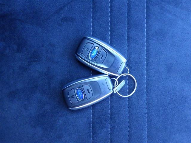 ＷＲＸ　ＳＴＩ ＳＴＩ　タイプＳ　パワーステアリング　アルミ　ＥＳＣ　Ｐシート　ＤＶＤ可　助手席エアバッグ　サイドカーテンエアバック　ＡＢＳ　ナビ＆ＴＶ　パワーウインドウ　スマートキー＆プッシュスタート　エアコン　ＬＥＤランプ　ＡＷＤ（24枚目）