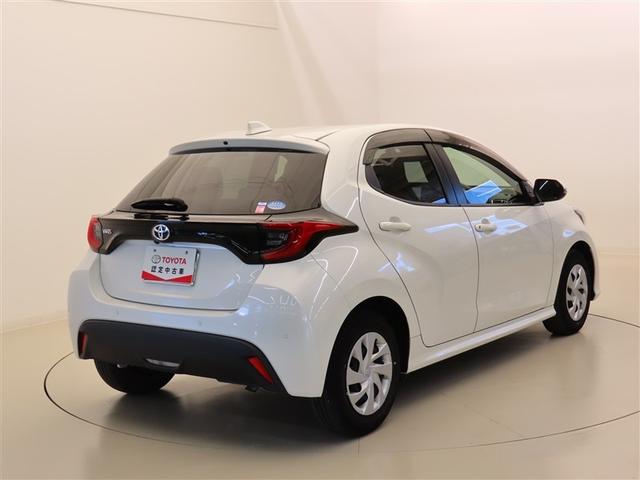 ヤリス Ｇ　バックモニタ－　誤発進抑制機能　地デジフルセグＴＶ　ドライブレコーダ　１オーナー車　ナビ＆ＴＶ　スマートキー　盗難防止装置　ＬＥＤヘッドライト　横滑り防止機能　キーレス　ＥＴＣ　オートエアコン　ＡＢＳ（24枚目）