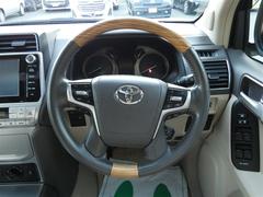 ���ƥ���󥰥����å��դ��Ǥ����������������ؤ䡢�����ǥ������ǥ����ץ쥤���졼�������롼������ȥ����������˥ϥ�ɥ뤫����Υ�����Ȥʤ�����ǽ�ǰ�����ž�ˤ��Ϳ���������������Ǥ��� 5