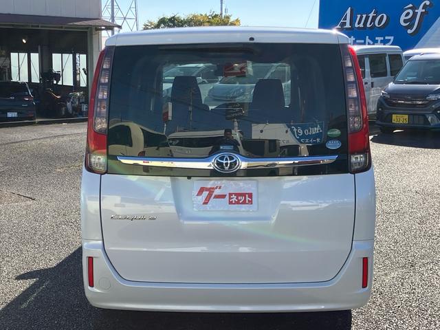 エスクァイア Gi 7人乗り 純正10インチナビ アルパイン10.2インチフリップダウンモニター バックカメラ HDMI Bluetooth対応 セーフティーセンス シートヒーター 両側電動スライドドア スペアキー(6枚目)