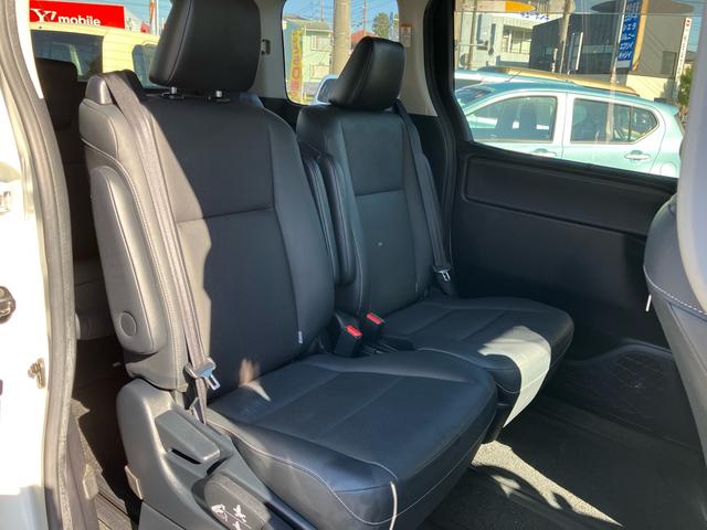 エスクァイア Gi 7人乗り 純正10インチナビ アルパイン10.2インチフリップダウンモニター バックカメラ HDMI Bluetooth対応 セーフティーセンス シートヒーター 両側電動スライドドア スペアキー(13枚目)