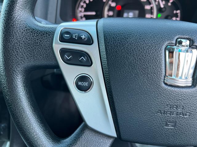 クラウン アスリート　スペシャルナビパッケージ　ＬＥＤヘッドライト　純正ナビ　テレビ　バックカメラ　ＵＳＢ　ＥＴＣ　純正アルミホイール　クルーズコントロール　オートライト　エアロ　車検２年付き（21枚目）