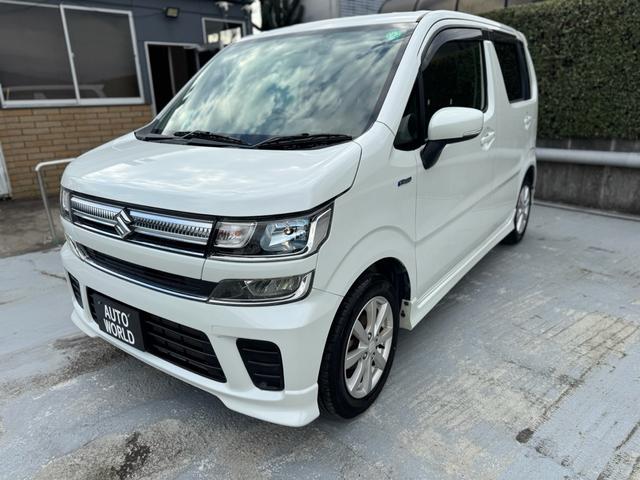 ワゴンＲ ハイブリッドＦＺ　ＬＥＤ　ヘッドライト　ナビ　バックカメラ　ＢＬＵＥＴＯＯＴＨ　シートヒーター　テレビ　純正アルミホイール　オートライト　車検２年付き（8枚目）