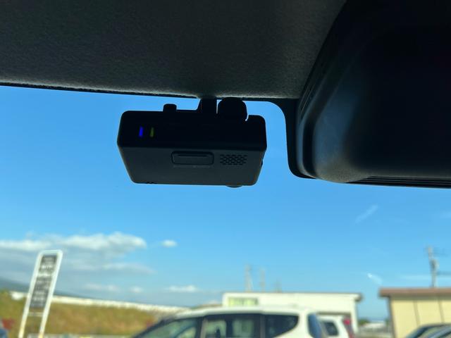 ハスラー ハイブリッドＸ　全方位モニター付メモリーナビ装着車　９インチナビ　テレビ　ＢＬＵＥＴＯＯＴＨ　ＥＴＣ　レーンアシスト　パーキングアシスト　ＬＥＤヘッドライト　バックカメラ　シートヒーター　純正アルミホイール　ドラレコ（25枚目）