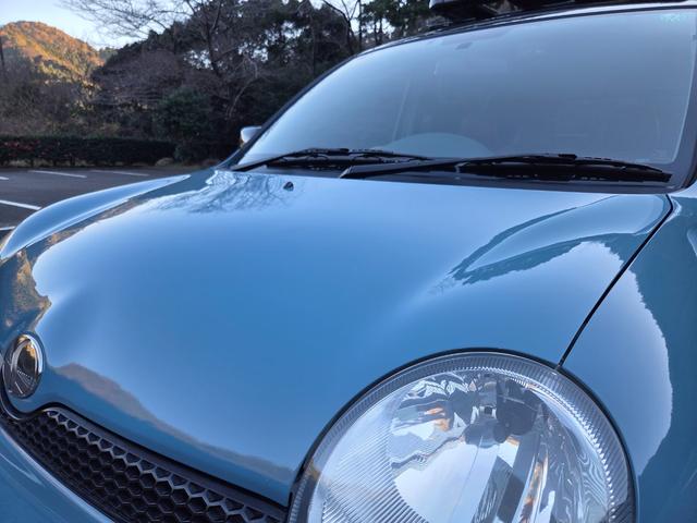 シエンタ Ｇ　３０ｍｍちょい上げ　リフトアップ　ジオランダーホワイトレタータイヤ　ホイールガンＭ塗装　　窓下色替えブルー　ヘッドライトクリア塗装済み（12枚目）