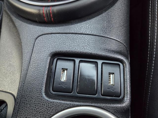 フェアレディZ バージョンS 禁煙車 78WORKS3眼LEDヘッドライト VARISクーリングボンネットカーボン製 WORKエボリューション19インチAW&ポテンザ リアスポイラー(33枚目)