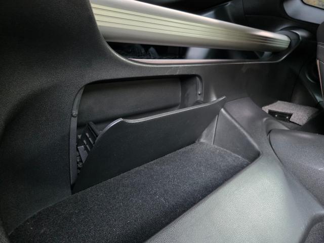 フェアレディZ バージョンS 禁煙車 78WORKS3眼LEDヘッドライト VARISクーリングボンネットカーボン製 WORKエボリューション19インチAW&ポテンザ リアスポイラー(36枚目)