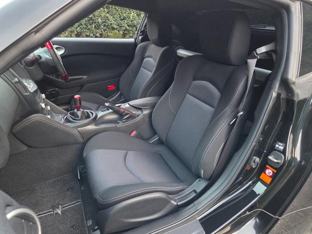 フェアレディZ バージョンS 禁煙車 78WORKS3眼LEDヘッドライト VARISクーリングボンネットカーボン製 WORKエボリューション19インチAW&ポテンザ リアスポイラー(56枚目)