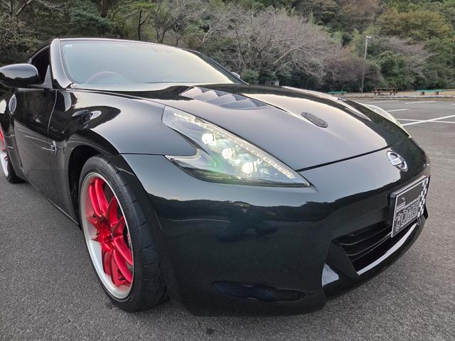 フェアレディZ バージョンS 禁煙車 78WORKS3眼LEDヘッドライト VARISクーリングボンネットカーボン製 WORKエボリューション19インチAW&ポテンザ リアスポイラー(62枚目)