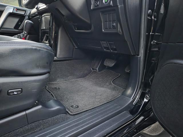 �t���A�}�b�g���������@�ŃN���[�j���O�ς݂ł��B