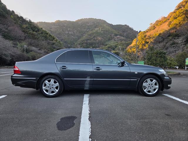 ���Ђ͒����^�A�ǔF�؂̐����H��ł��I�����Ԑ����ɐ��ʂ����n���̃��J�j�b�N�����[�ԑO�̓_���������n�߁A���[�Ԍ�̃����e�i���X��Ԍ��Ȃǂ̍�Ƃɓ��X�������Ă���܂��B