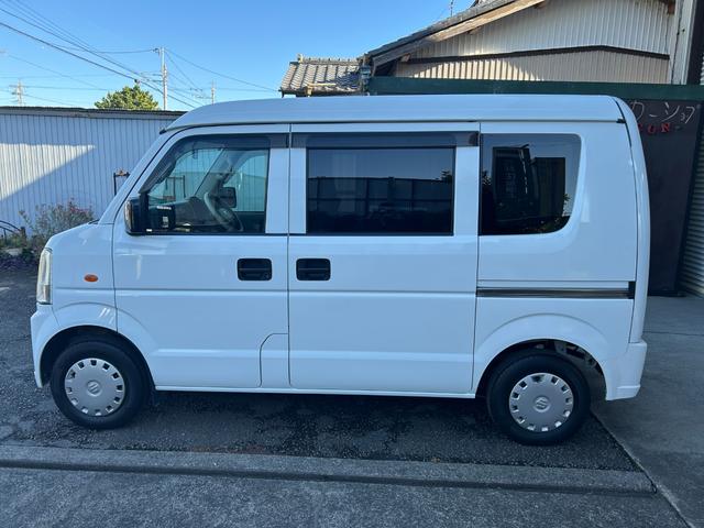 エブリイ ジョイン　５ＭＴ　エアコン　パワステ　パワーウインドウ　ＡＢＳ　エアバッグ　キーレス　ドラレコ　走行６．９万キロ　スライドドア　５速マニュアル（4枚目）