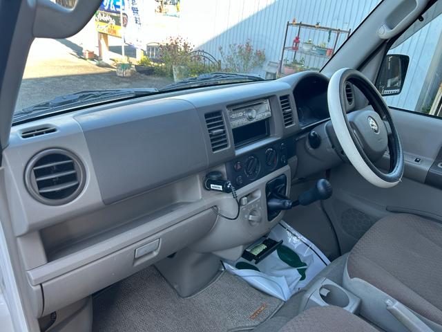 エブリイ ジョイン　５ＭＴ　エアコン　パワステ　パワーウインドウ　ＡＢＳ　エアバッグ　キーレス　ドラレコ　走行６．９万キロ　スライドドア　５速マニュアル（9枚目）