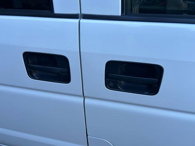 エブリイ ジョイン　５ＭＴ　エアコン　パワステ　パワーウインドウ　ＡＢＳ　エアバッグ　キーレス　ドラレコ　走行６．９万キロ　スライドドア　５速マニュアル（28枚目）