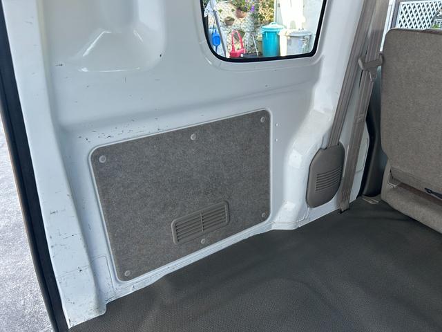 エブリイ ジョイン　５ＭＴ　エアコン　パワステ　パワーウインドウ　ＡＢＳ　エアバッグ　キーレス　ドラレコ　走行６．９万キロ　スライドドア　５速マニュアル（38枚目）