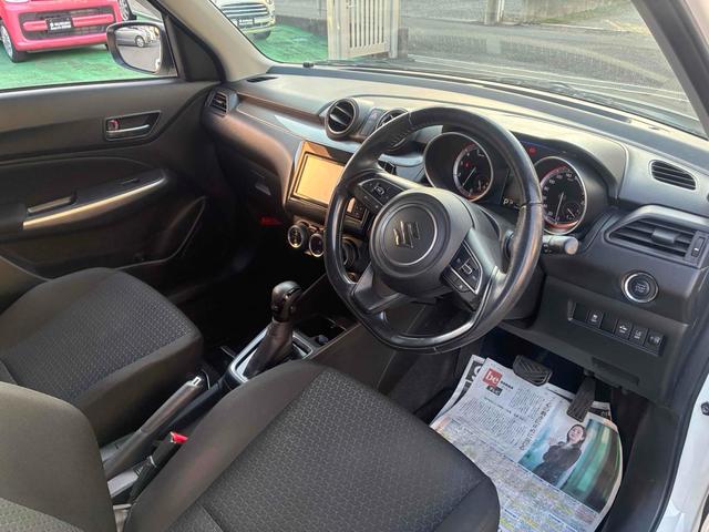 スイフト ＸＧリミテッド　ドライブレコーダー　ＥＴＣ　バックカメラ　ナビ　オートクルーズコントロール　レーンアシスト　衝突被害軽減システム　スマートキー　電動格納ミラー　シートヒーター　ＣＶＴ　盗難防止システム　衝突安全ボディ（17枚目）