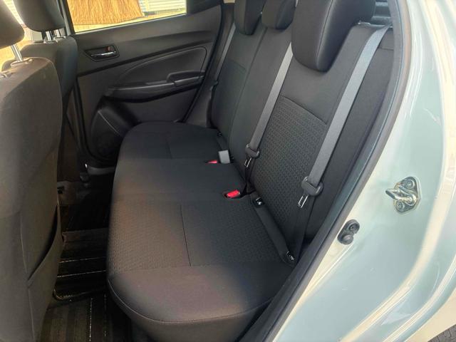 スイフト ＸＧリミテッド　ドライブレコーダー　ＥＴＣ　バックカメラ　ナビ　オートクルーズコントロール　レーンアシスト　衝突被害軽減システム　スマートキー　電動格納ミラー　シートヒーター　ＣＶＴ　盗難防止システム　衝突安全ボディ（29枚目）