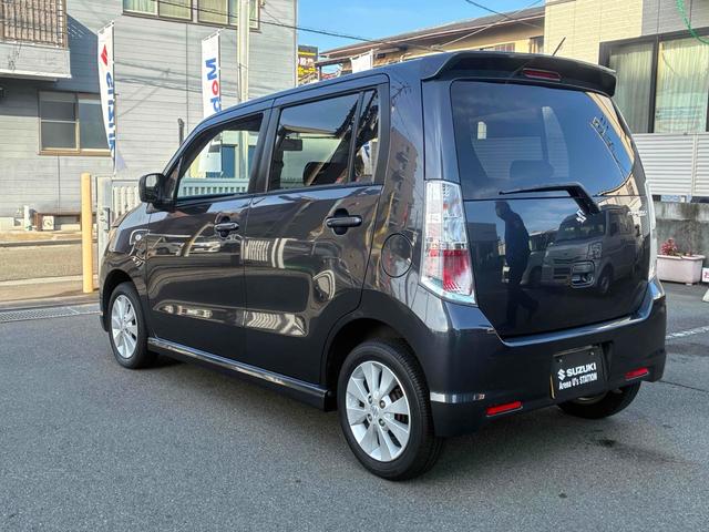 ワゴンRスティングレー X HID スマートキー ベンチシート CVT 盗難防止システム ABS CD アルミホイール 衝突安全ボディ エアコン パワーステアリング パワーウィンドウ(18枚目)