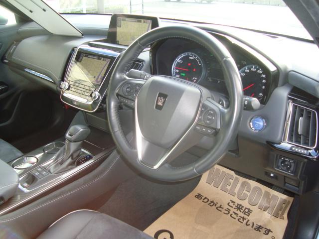 クラウンハイブリッド ＲＳアドバンス　ＳＤナビ　ＤＶＤ再生　ＴＲＤエアロ（3枚目）