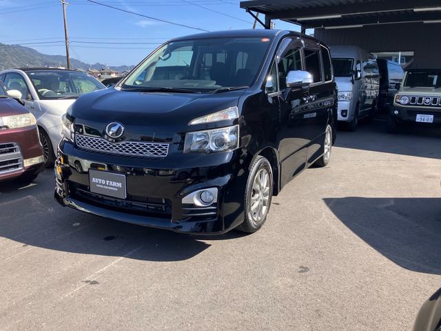 ヴォクシー ZS 煌(2枚目)